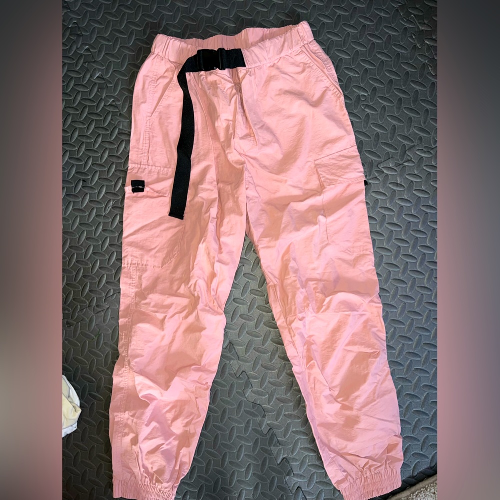 Pink cargo pants size medium